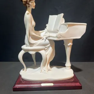 Giuseppe Armani Florence Lady at Piano Figurine