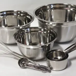 NEW 12 PIECE STAINLESS STEEL MIX & MEASURE SET