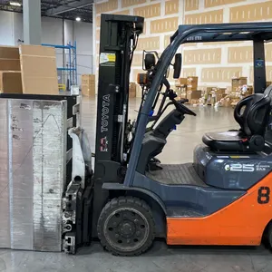 2014 TOYOTA 8FGCU25 SIT DOWN COUNTERBALANCE, PROPANE, 10 CLAMP FORKLIFT, SERIAL #45158,