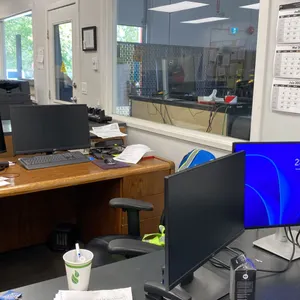 GROUP OF (9) ASSORTED COMPUTER MONITORS & (5) KEYBOARDS