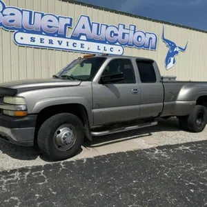 2001 Chevrolet Silverado Diesel Pickup Truck