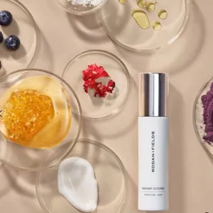 RODAN + FIELDS Radiant Defense Perfecting Liquid 0