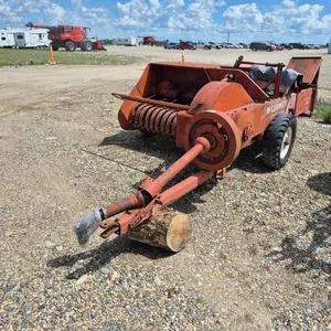 INTERNATIONAL MCCORMICK 46 SQUARE BALER