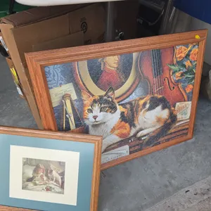 Dog picture and cat puzzle picture