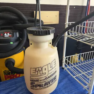 Eagle home and garden sprayer