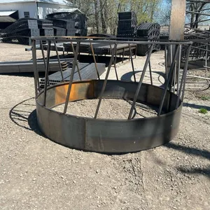 OFFSITE - Brand new 1 x 1 round bale feeder