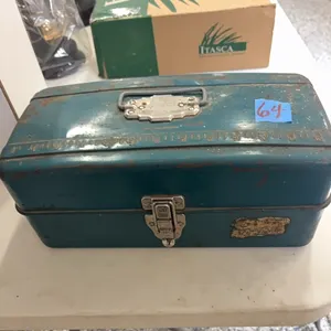 TOOL BOX-SHOE SHINE ITEMS