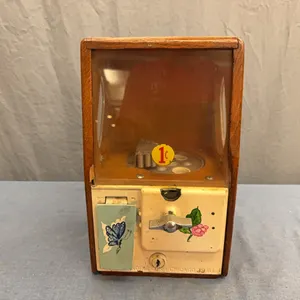 Gumball machine