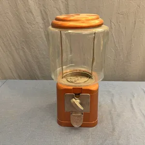 Gumball machine