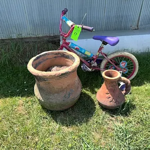 Bike, planters