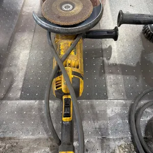 DEWALT RIGHT ANGLE GRINDER