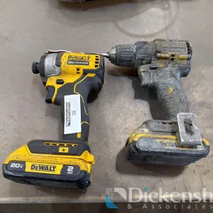 DEWALT 20 VOLT DRILL & SCREW GUN