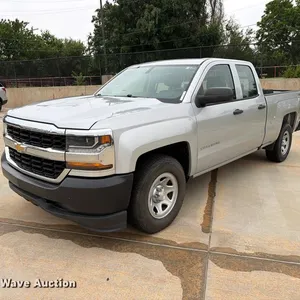 2017 Chevrolet Silverado 1500 Ext. Cab pickup truck