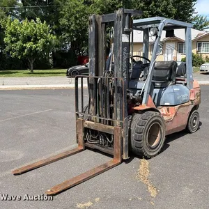 Toyota 7FGU25 forklift