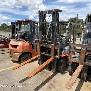 Toyota 7FGU25 forklift
