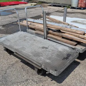 (2) Nutting Aluminum Platform Carts
 UNRESERVED
