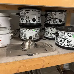 5 Crock-Pot and Rival Slow Cookers with Mandoline Slicer