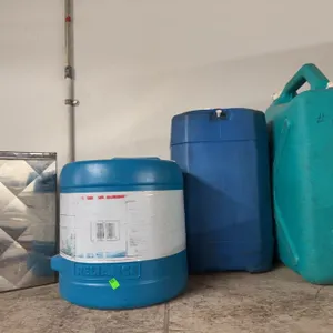 4 Storage Containers Including Reliance Water Carrier