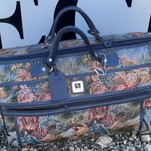 Lot: Sanding Supplies, Hand Tools, Bags, and Leisure Duffle