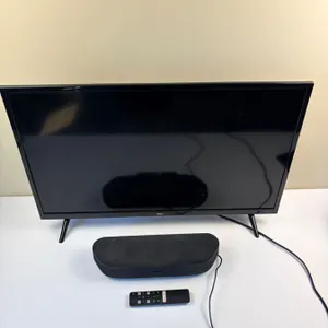 TCL 32" TV with Roku