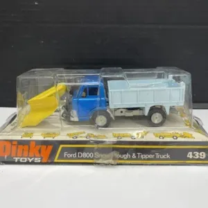 Dinky Toys Ford D800 Snow Plough & Tipper Truck