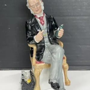 Royal Doulton Figurine - The Doctor Hn2858
