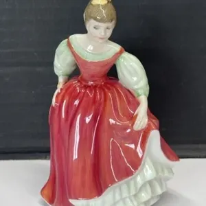 Royal Doulton Figurine - Fair Maiden Hn2434