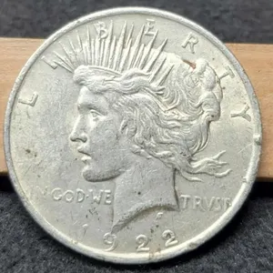 1922 Peace Dollar VF