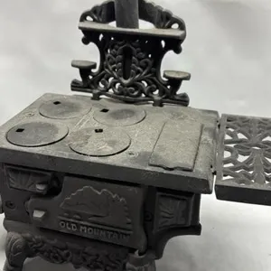 Vintage Old Mountain Cast Iron Stove model