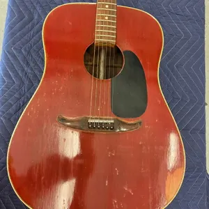 Fender Kingman Guitar