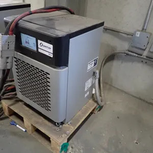 ACT Quantum Q4-48-120-208 Rapid Charger.