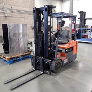 Toyota 7FBEU18 2,000lbs Capacity 48V Electric Forklift. CANNOT BE REMOVED UNTIL 3PM FRI. JULY 10/26.