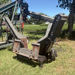Bobcat HD tree spade w/ skid steer quick attach