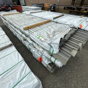 16' Bundle- Venture Khaki Slotted Composite Deck Boards (O8)