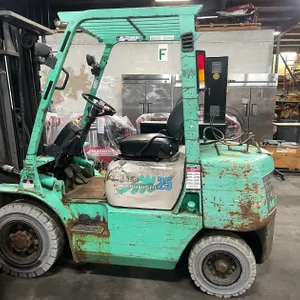 Mitsubishi 5000lb Capacity Forklift (E)