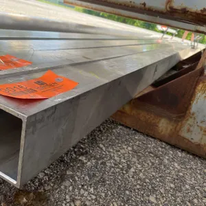 (1) Extruded Aluminum Square Tube Stock (CONTGREYRACK)