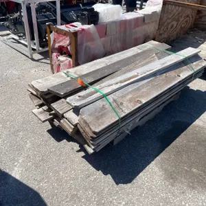 Pallet of Rustic Fence Boards (O10)