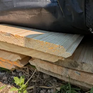 Ponderosa Pine 1"x8", COMMON LWP-11 REV, 40 Pieces, 16' Lengths, 426.7 Board Feet