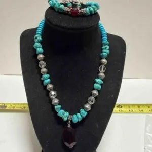 Turquoise Faux Stones Silvertone Beads Necklace