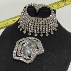 Statement Hair Brooch Bun D�cor & Cocktail Brooch