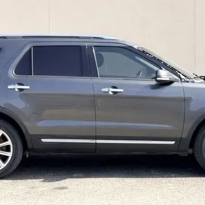 2017 Ford Explorer Limited FWD