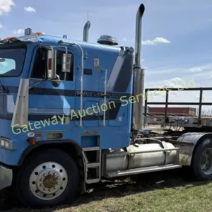1988 Freightliner cab over
