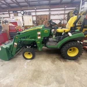 John Deere 1025R Tractor w/JD H120 Loader