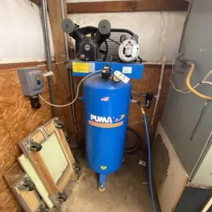 Puma Upright Air Compressor EK-6060V
