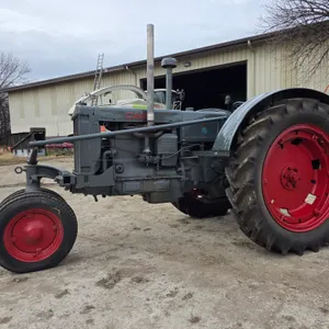 1938 CASE CC Narrow Front Tractor, New 12.4/11-36 Rears, PTO, Crank Start, SN:  4200966, Rebuilt Fro