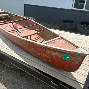 18’ Fiberglass Canoe With Aluminum Rails, Paddle, 2 Seats