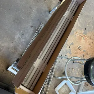 (18) T8 Flouresant Light Bulbs, 4’, used, *all work per seller, Buying All for One Money