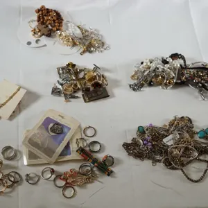 Lot of Assorted Jewelry