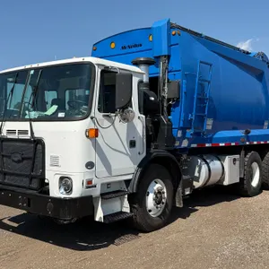 2016  Autocar  Xpeditor  T/A Trash Truck