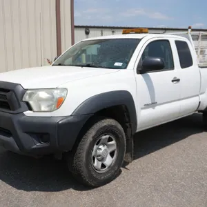 2014  Toyota  Tacoma  4WD Super Cab  Pickup